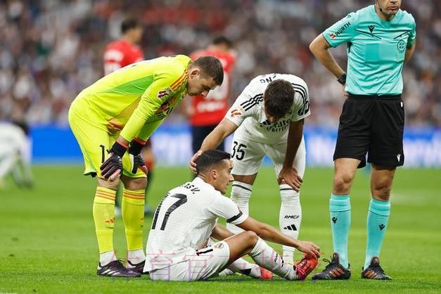 阿斯：皇马厌倦客场开球时间晚 球员们感到疲惫